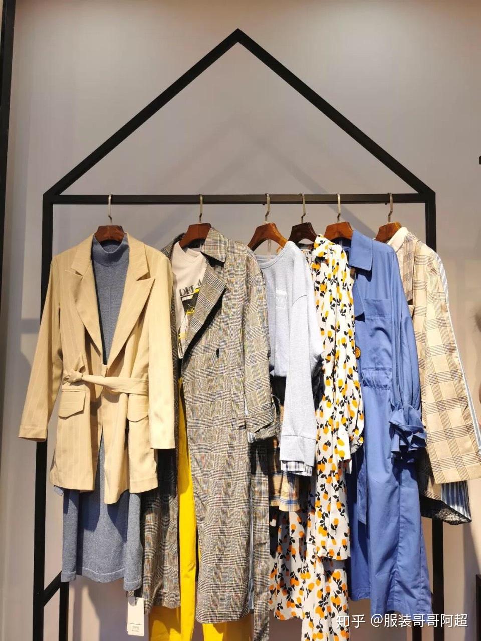 服裝拿貨口語怎么說？最全的服裝批發(fā)市場進(jìn)貨行話與鞋帽批發(fā)指南